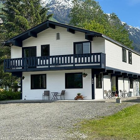 Bear Valley Guesthouse Stewart 外观 照片